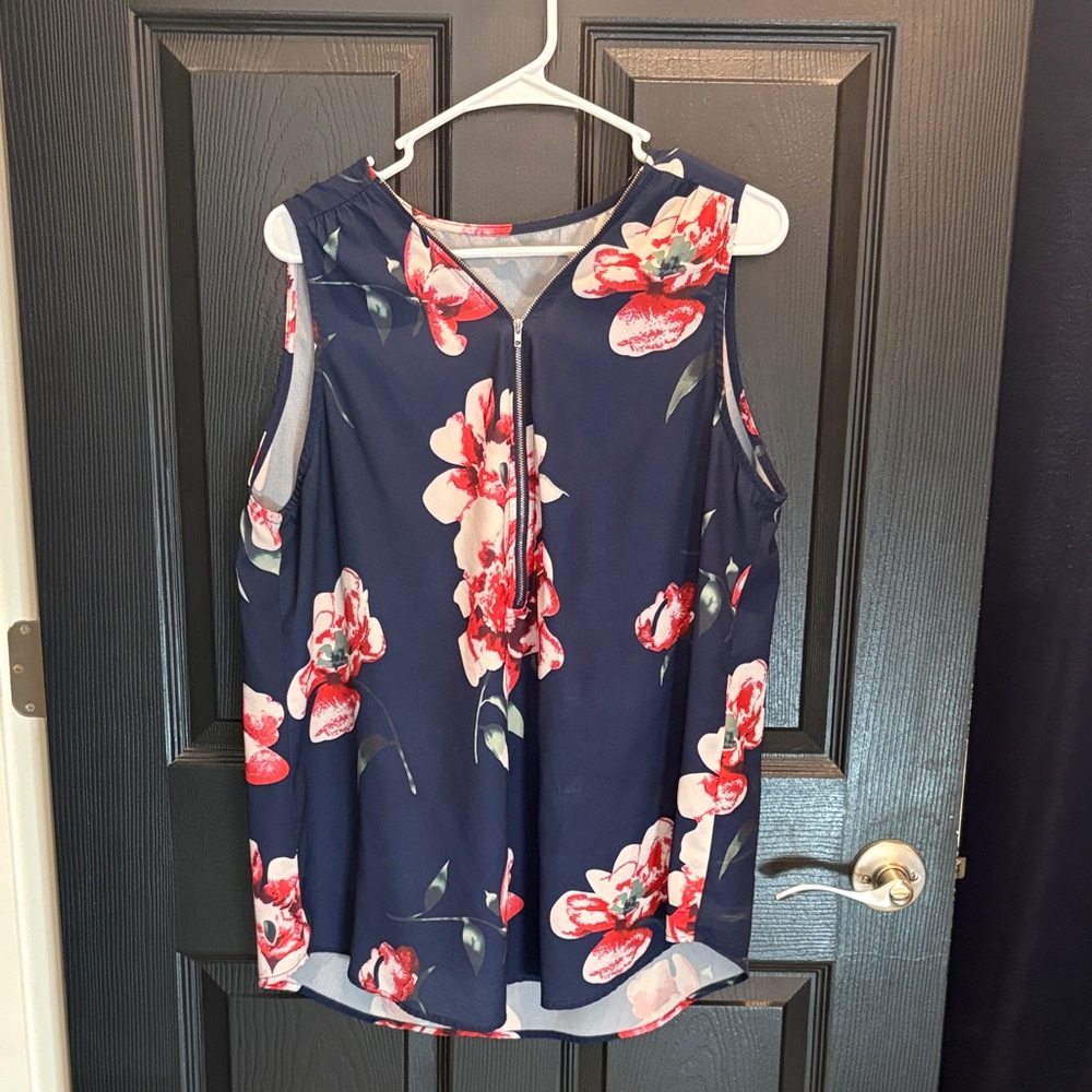 Chic Floral Sleeveless Blouse - Navy and Pink